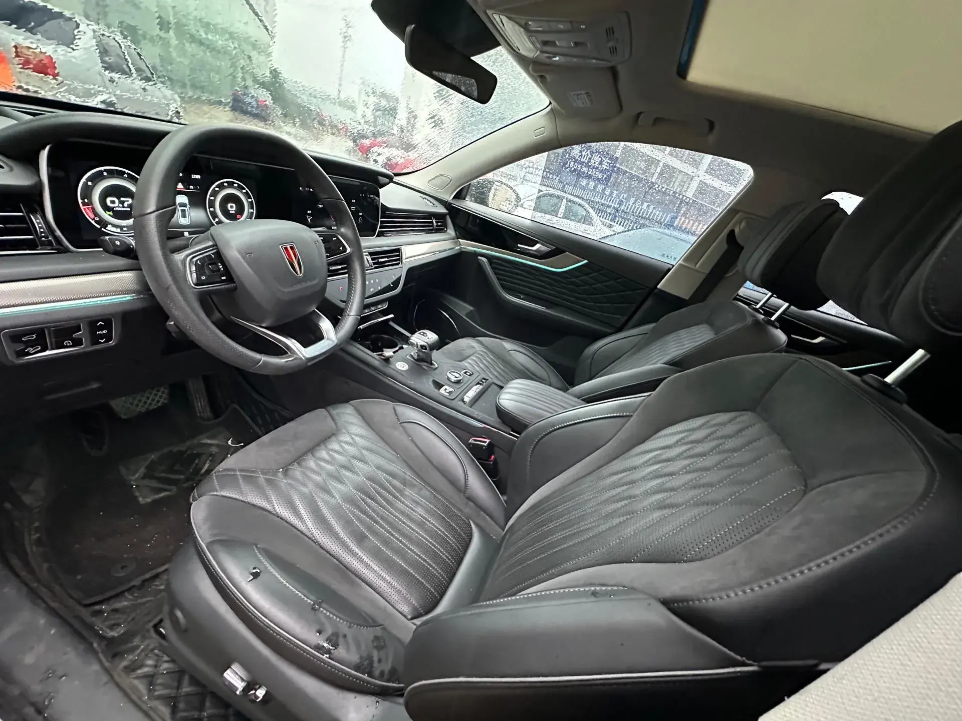 2022 HONGQI HS5 thumbnail 2