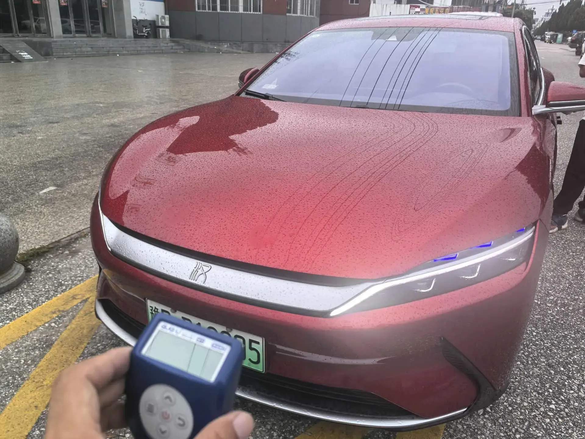 2021 BYD HAN thumbnail 2