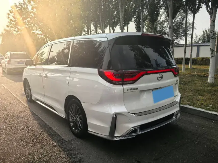 2021 GAC TRUMPCHI thumbnail 4