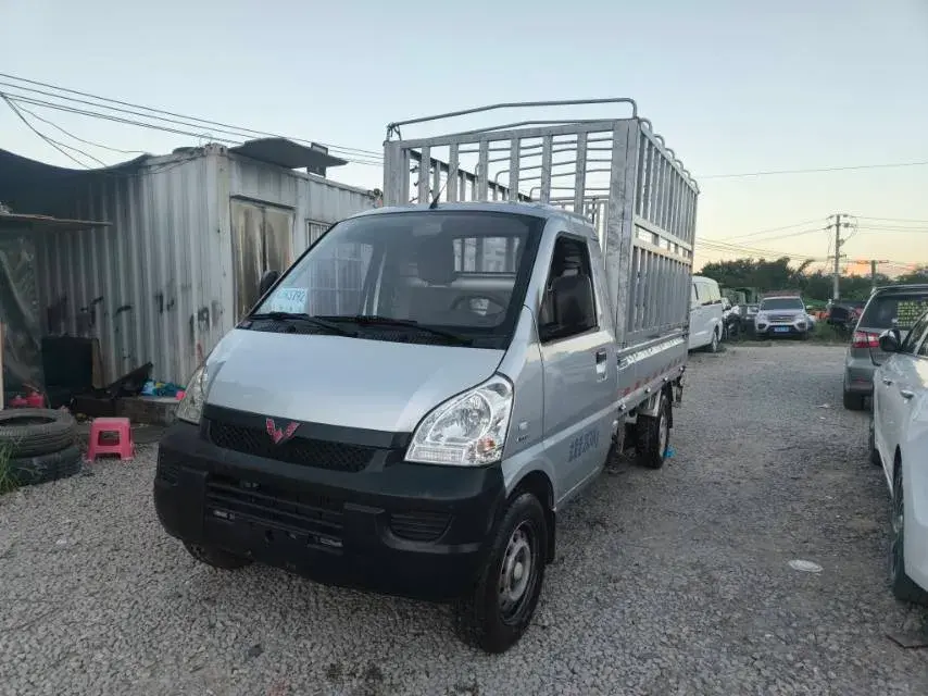 2021 WuLing RongGuang Mini Truck 1.2L 76HP L4 5MT