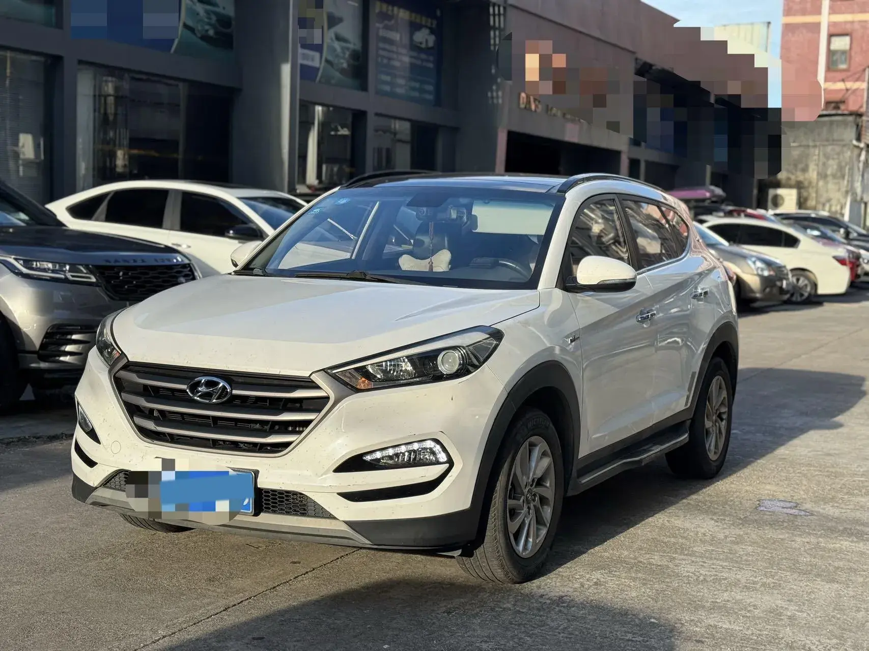 2015 HYUNDAI TUCSON view 1