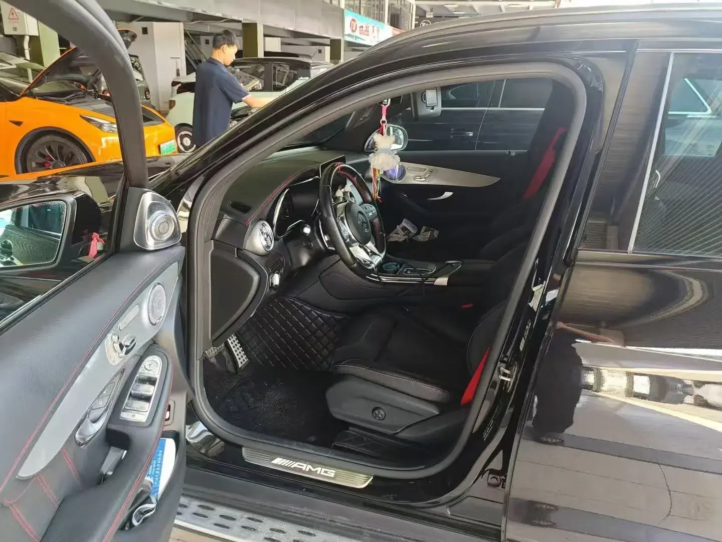 2020 MERCEDES-BENZ GLC thumbnail 2