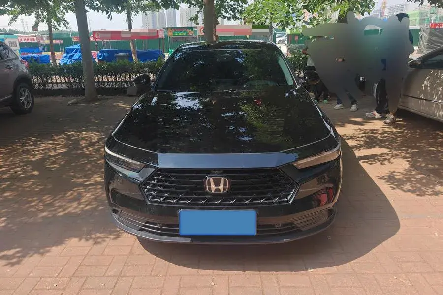 2023 HONDA ACCORD thumbnail 2