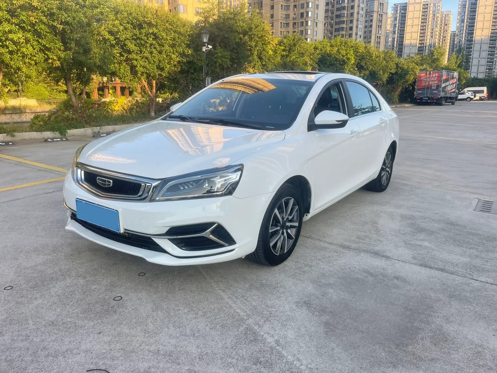 2019 GEELY EMGRAND view 1