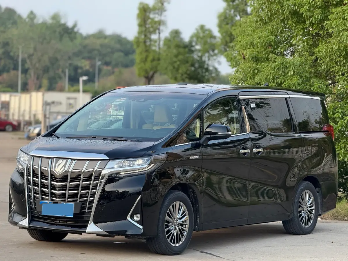 2021 Toyota Alphard 2.5L 117HP L4 E-CVT Hybrid