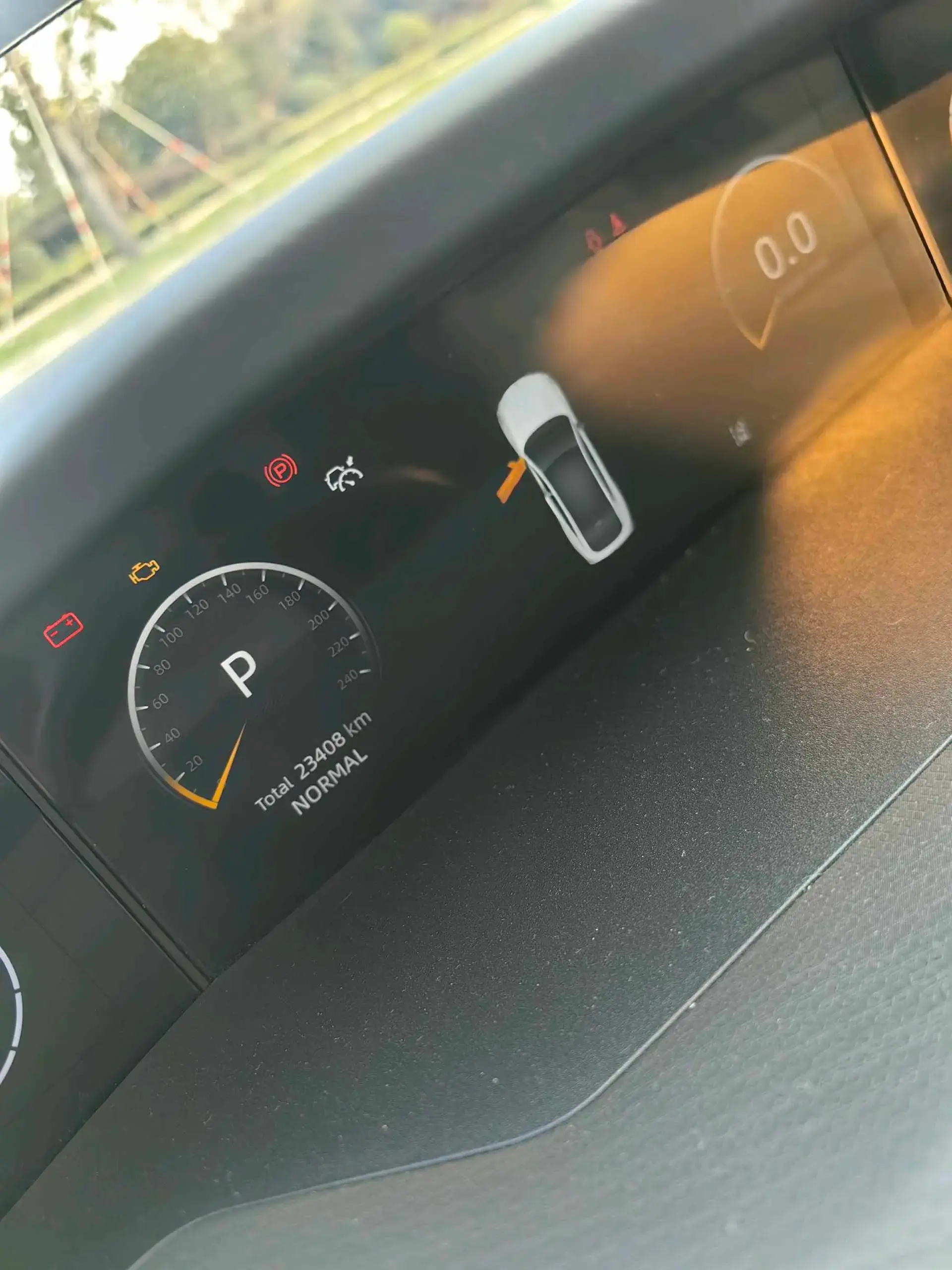 2022 CHANGAN UNI-V thumbnail 2