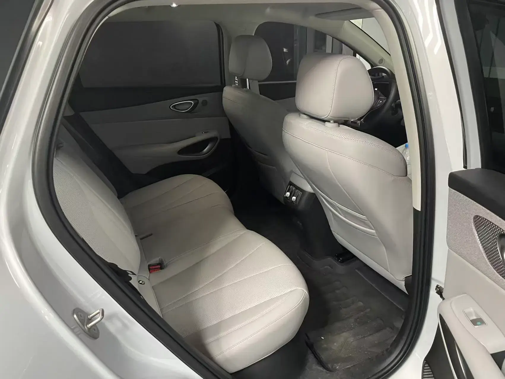 2025 BYD SEA thumbnail 4