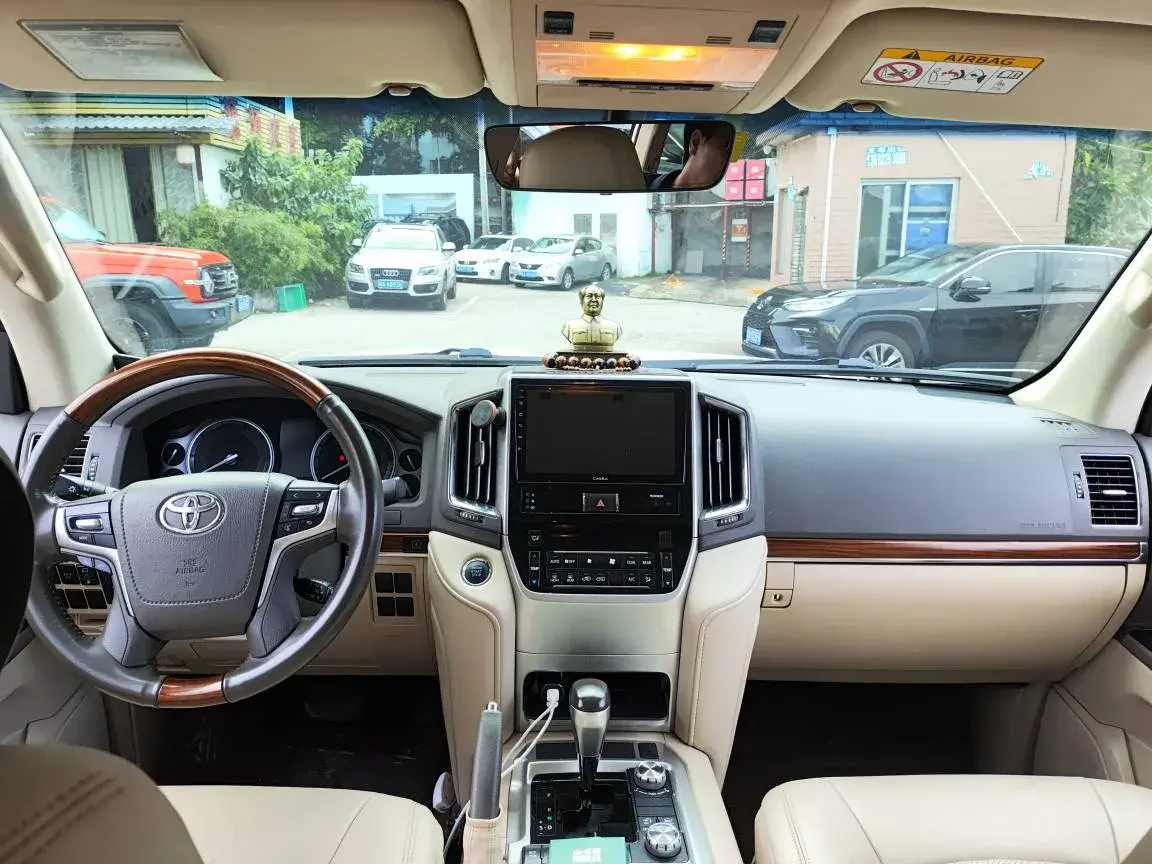 2019 CHEVROLET TRAX thumbnail 3