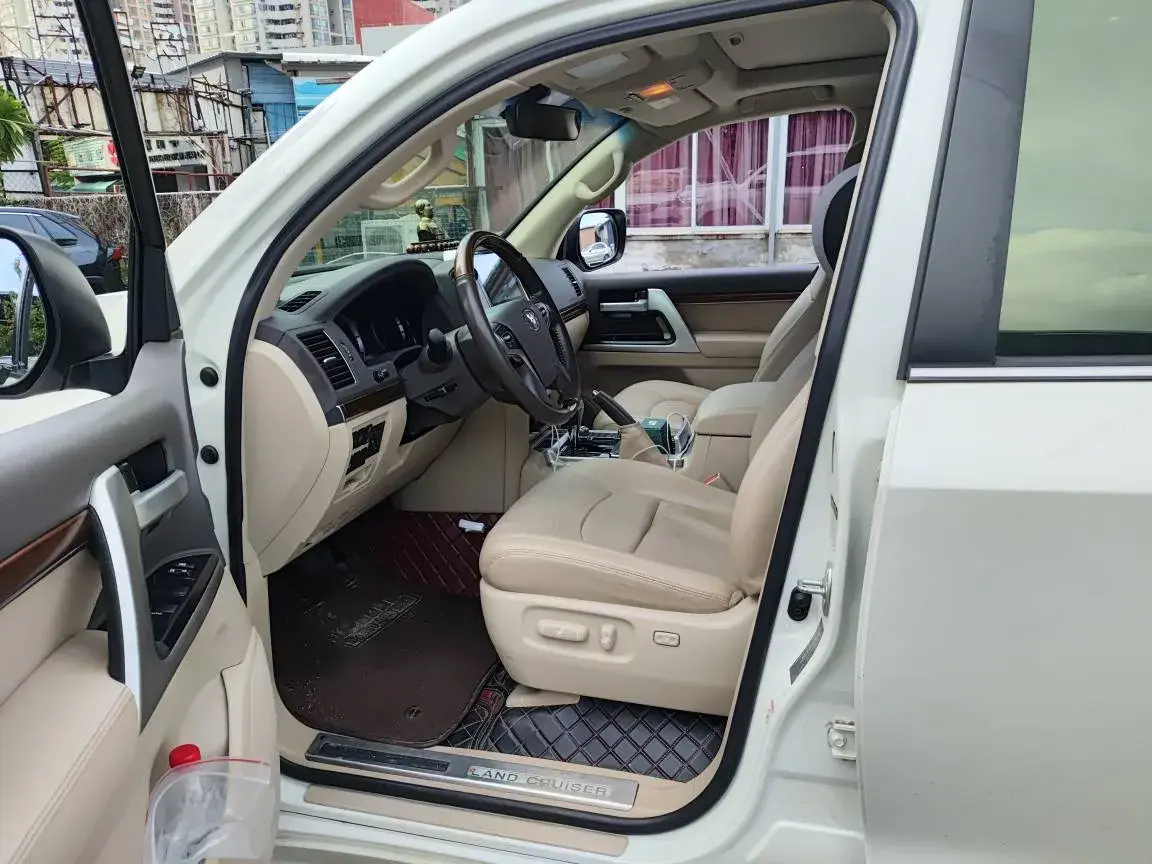 2019 CHEVROLET TRAX thumbnail 2