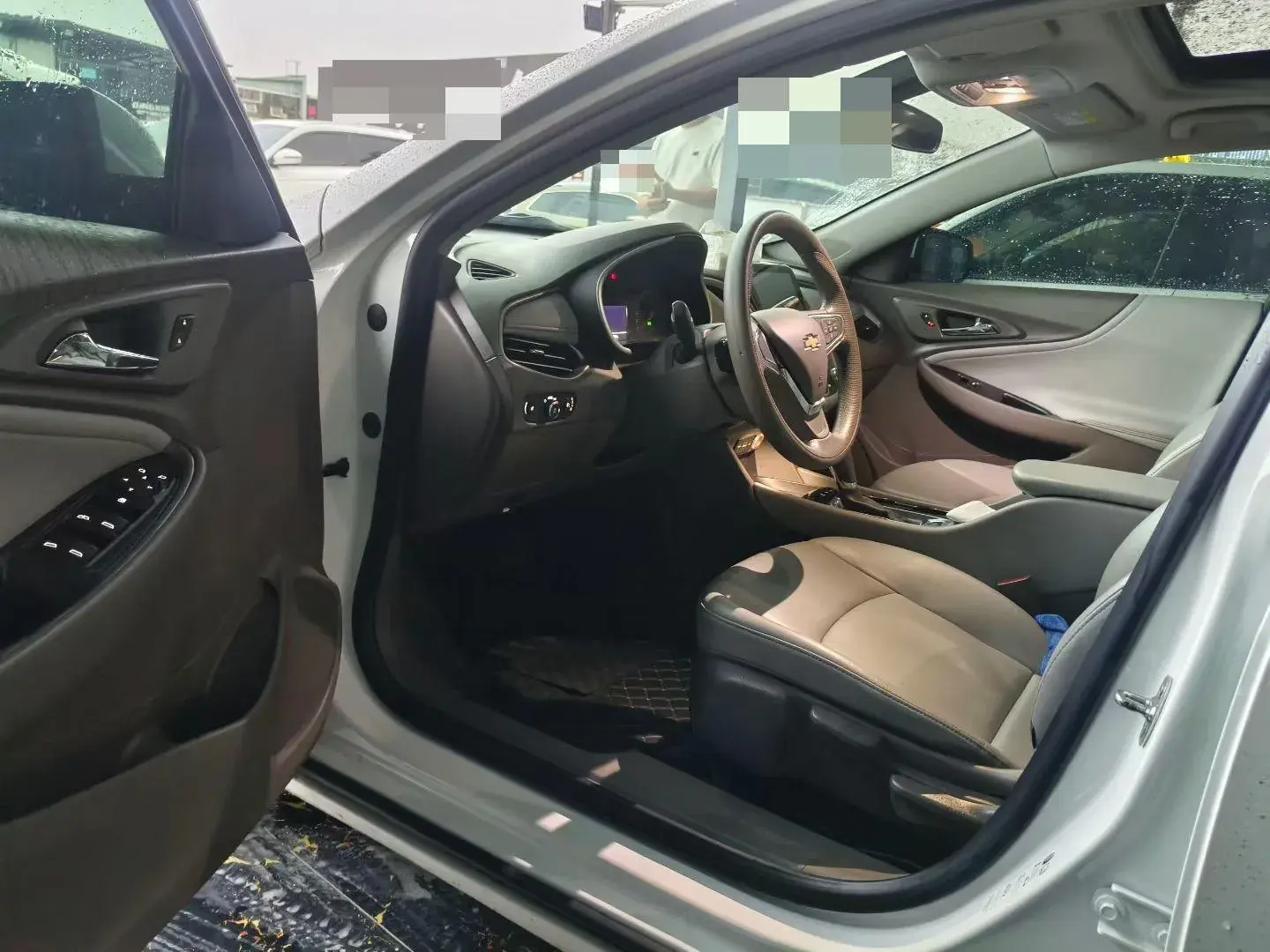 2020 CHEVROLET MALIBU thumbnail 3