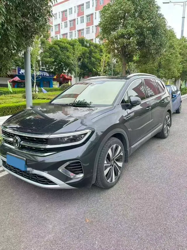 2021 Volkswagen Talagon 2.0T 220HP L4 7DCT