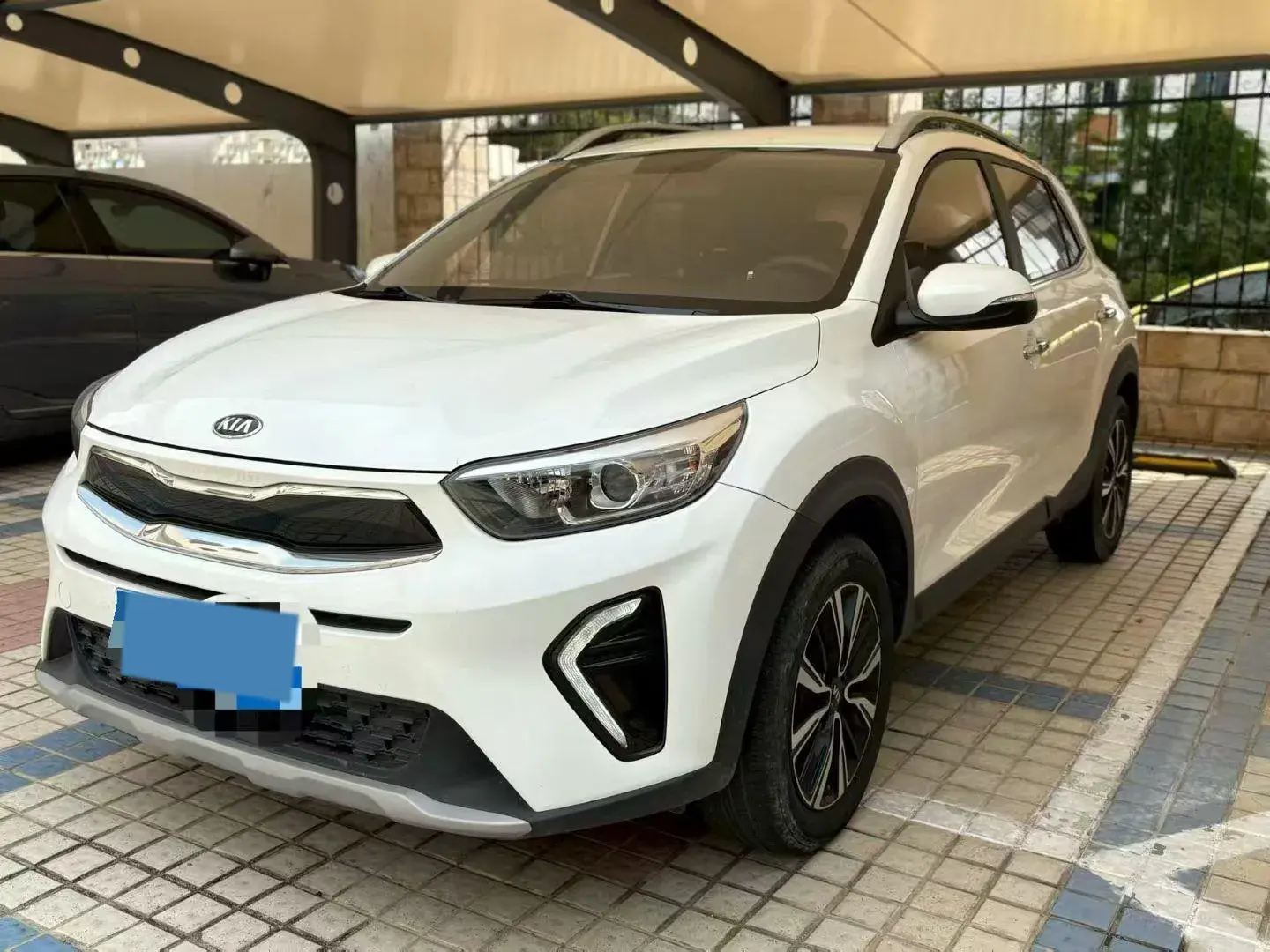 2019 KIA KX1 view 1
