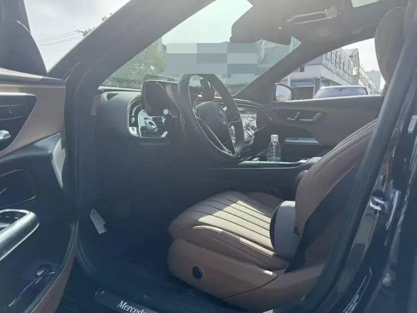 2024 MERCEDES-BENZ E thumbnail 4