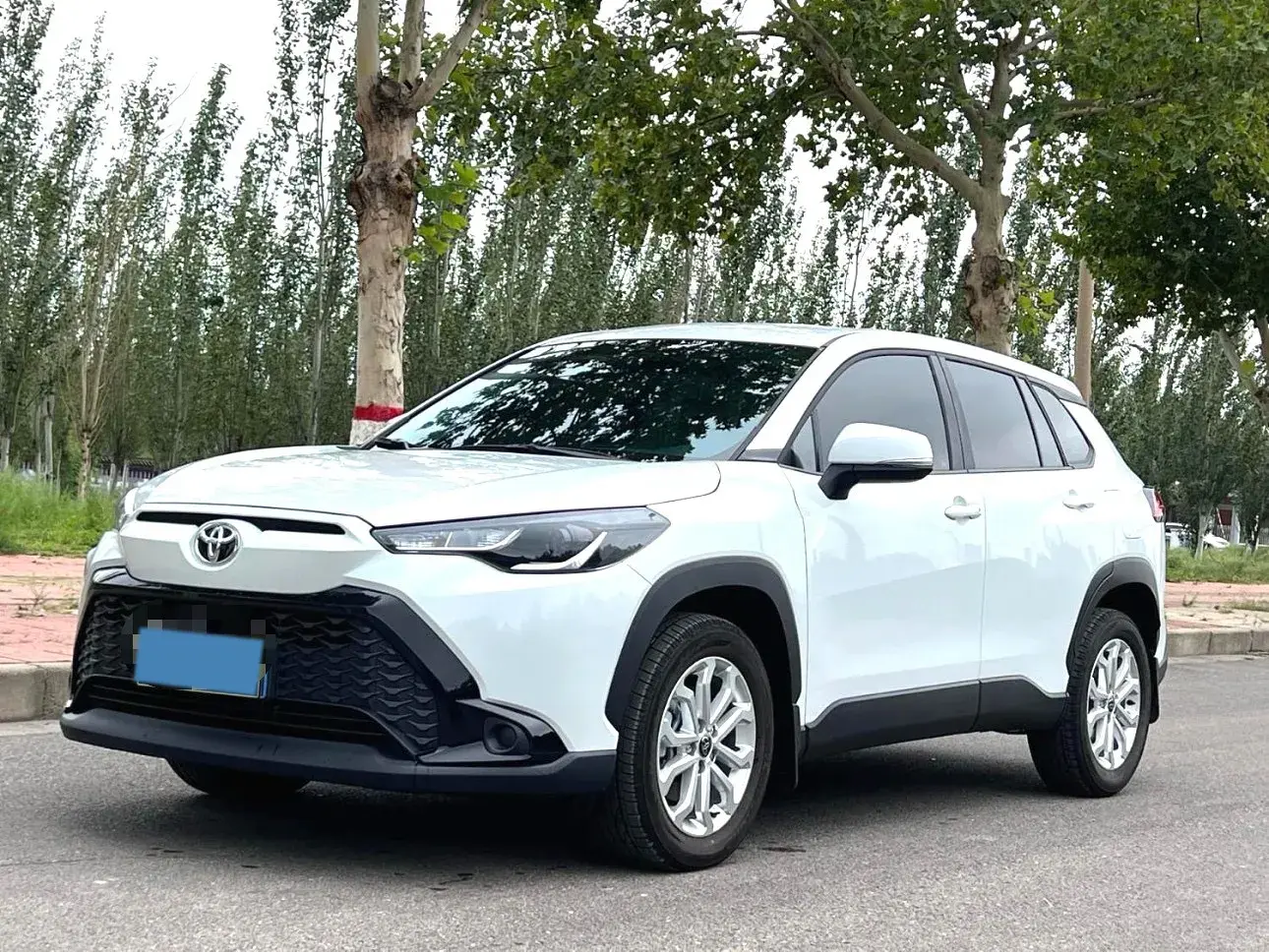 2024 TOYOTA FRONTLANDER view 1