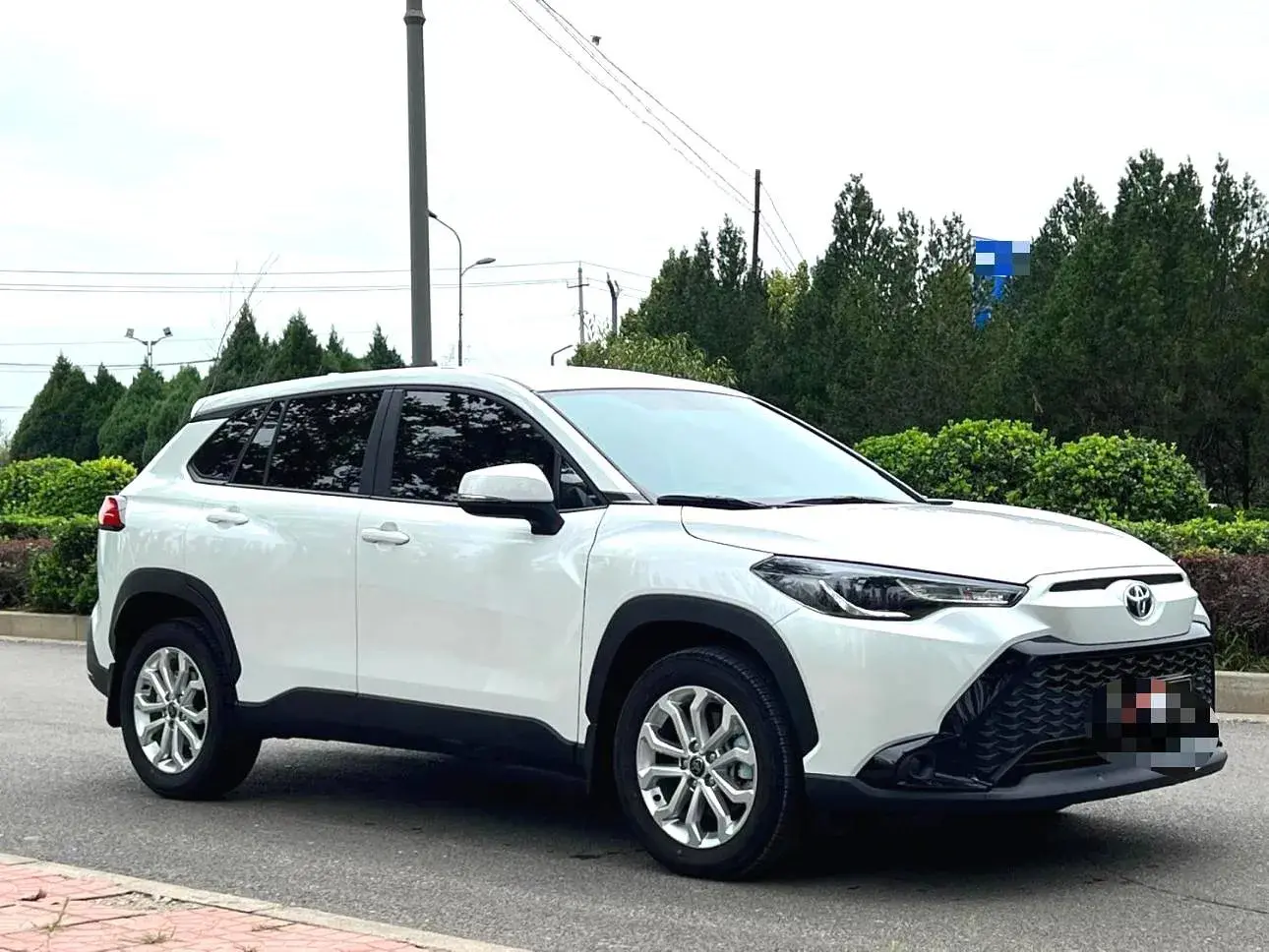 2024 TOYOTA FRONTLANDER thumbnail 3