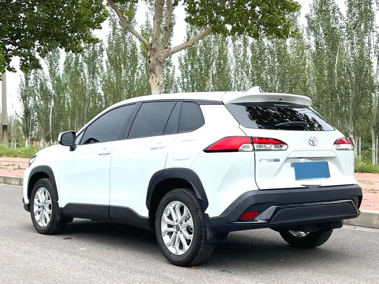 2024 TOYOTA FRONTLANDER thumbnail 4