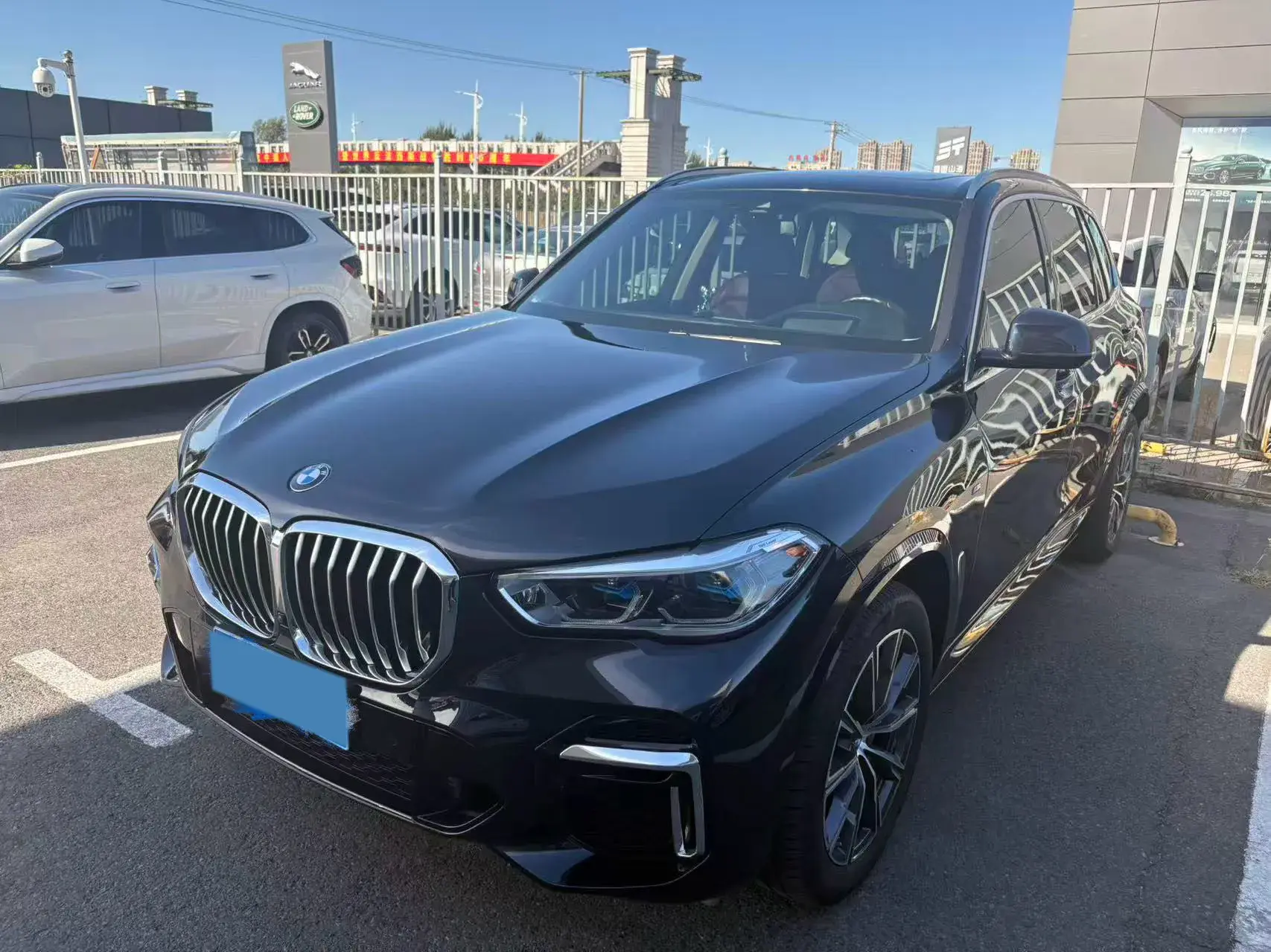 2022 BMW X5 view 1