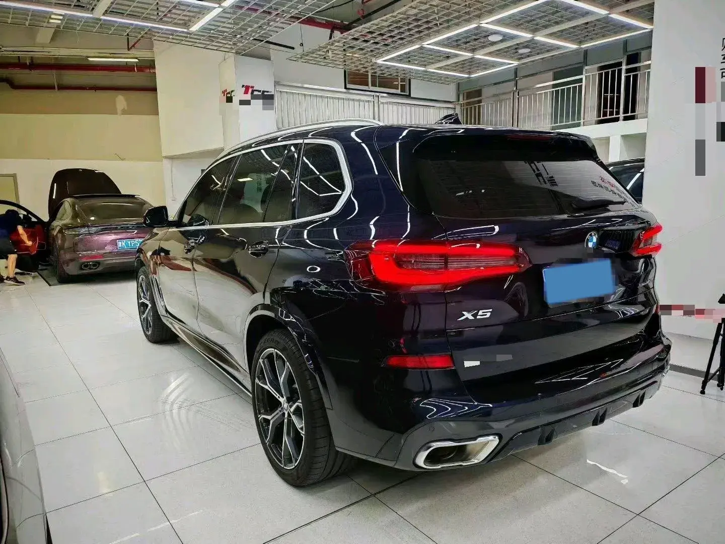 2022 BMW X5 thumbnail 3