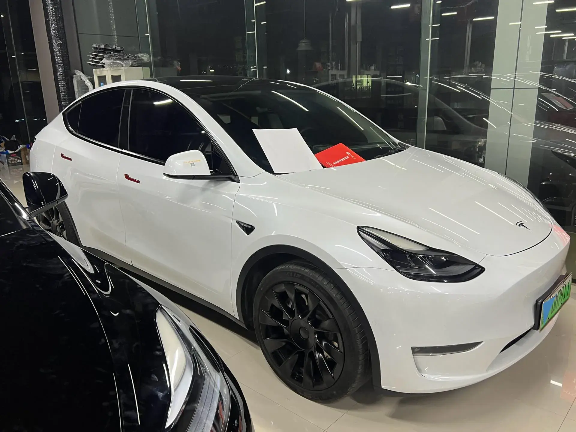 2021 TESLA MODEL thumbnail 3