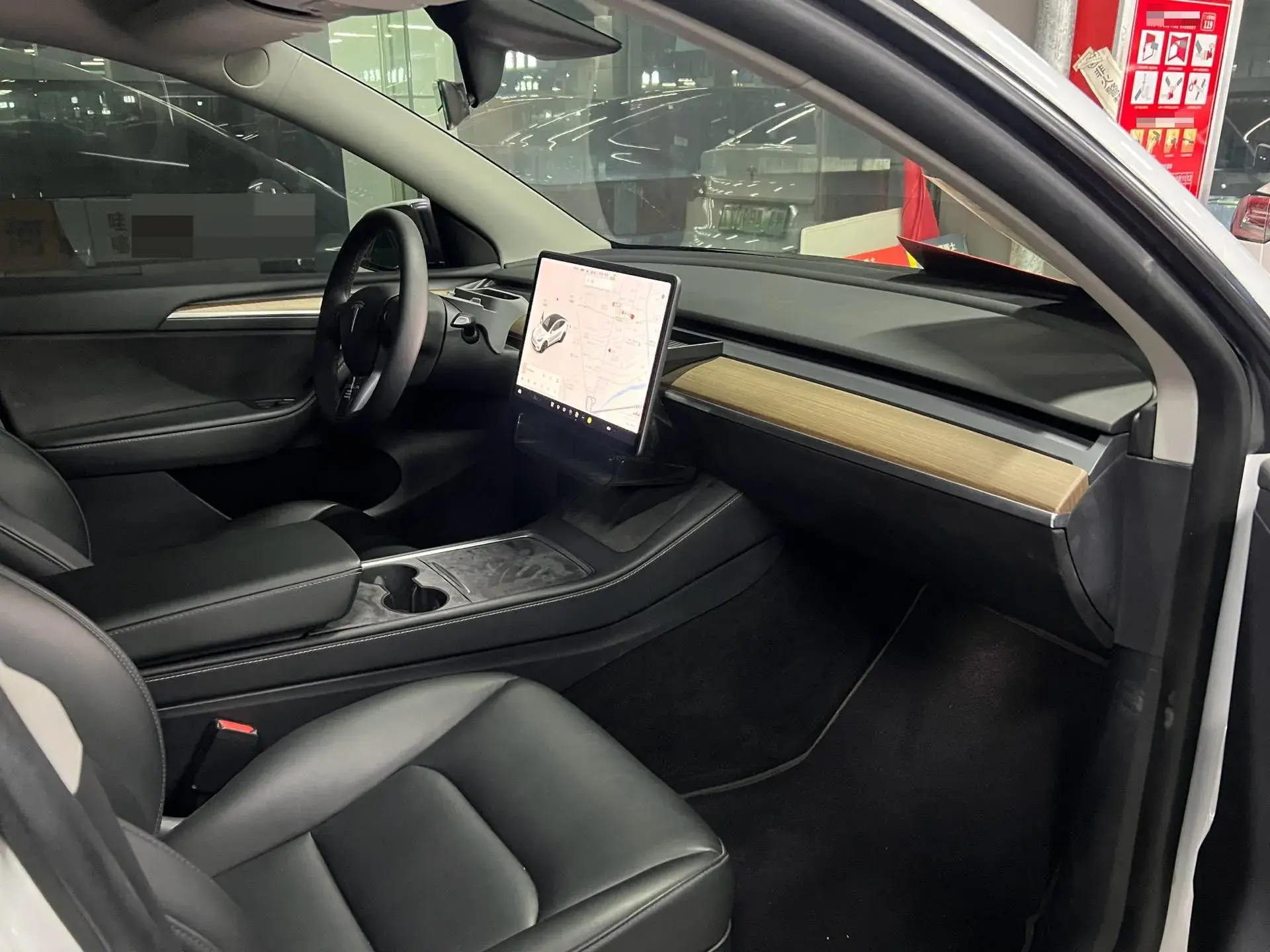 2021 TESLA MODEL thumbnail 4