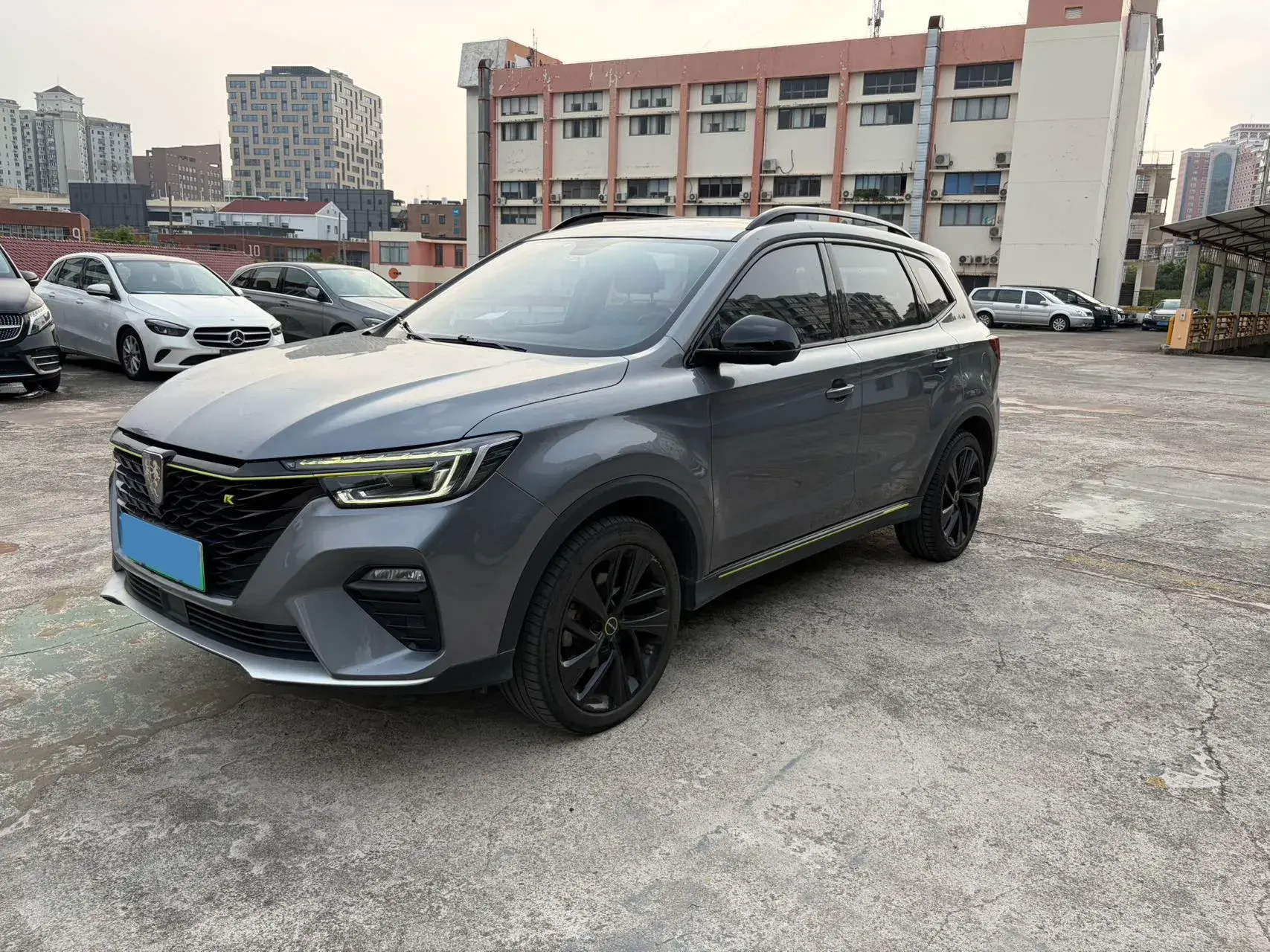2020 ROEWE RX5 view 1