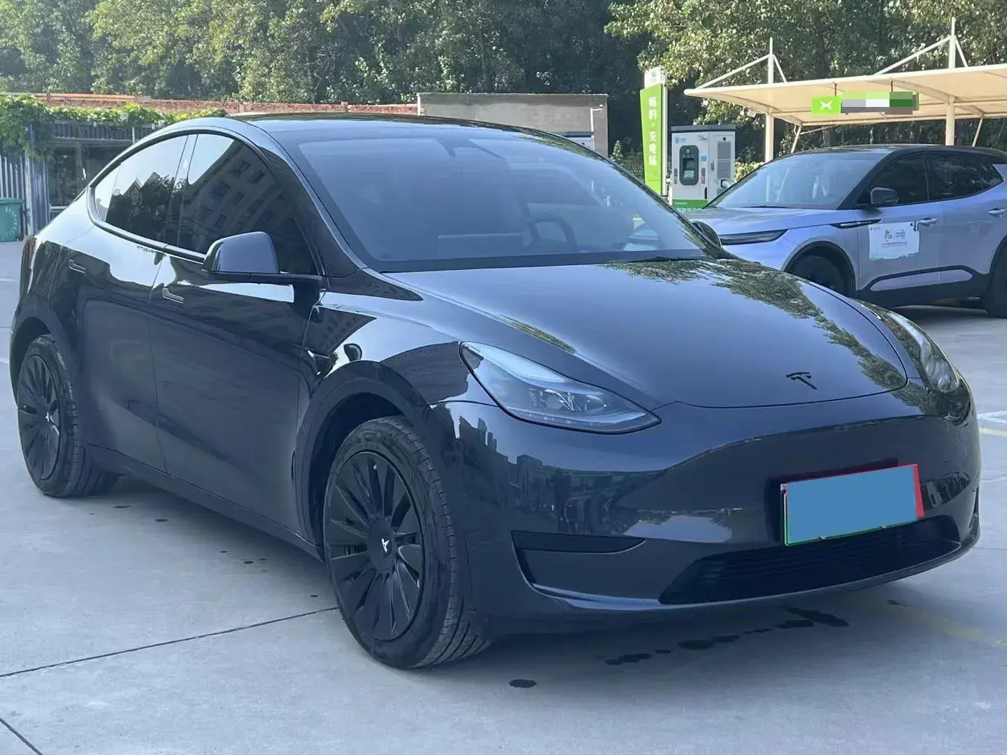 2024 TESLA MODEL thumbnail 2