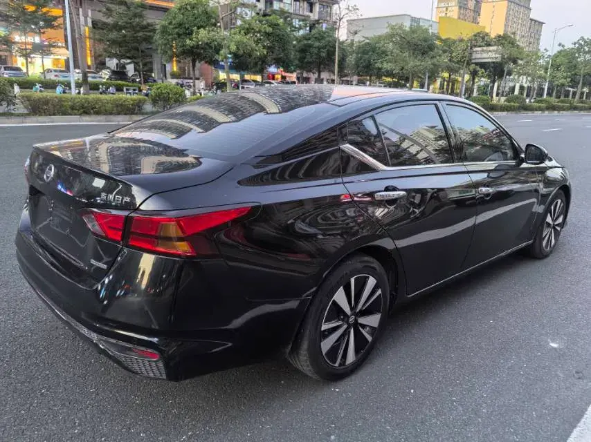 2020 NISSAN TEANA thumbnail 4