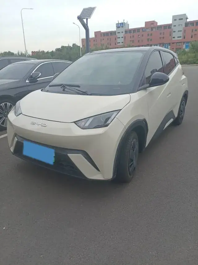 2023 BYD SEAGULL view 1