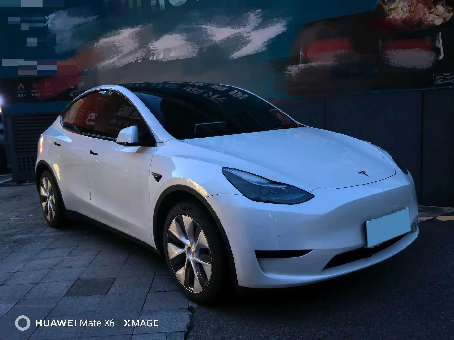2022 TESLA MODEL thumbnail 3