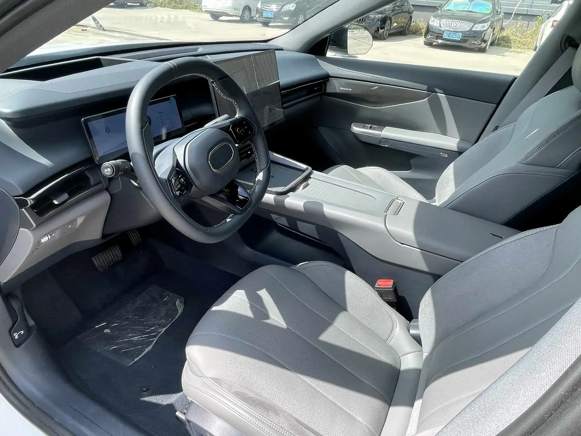 2024 LYNK&CO 07 thumbnail 2