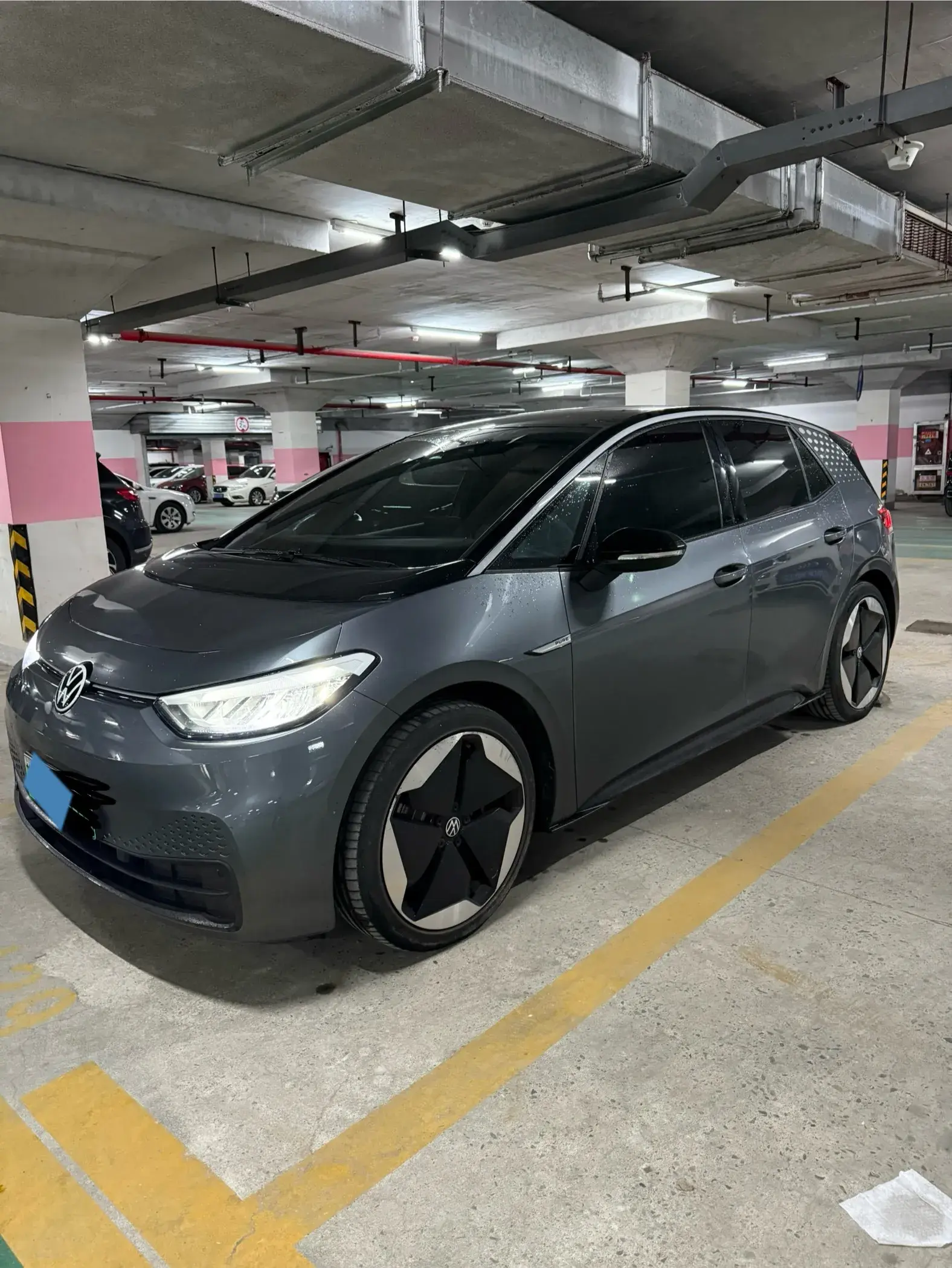 2023 VOLKSWAGEN ID.3 view 1