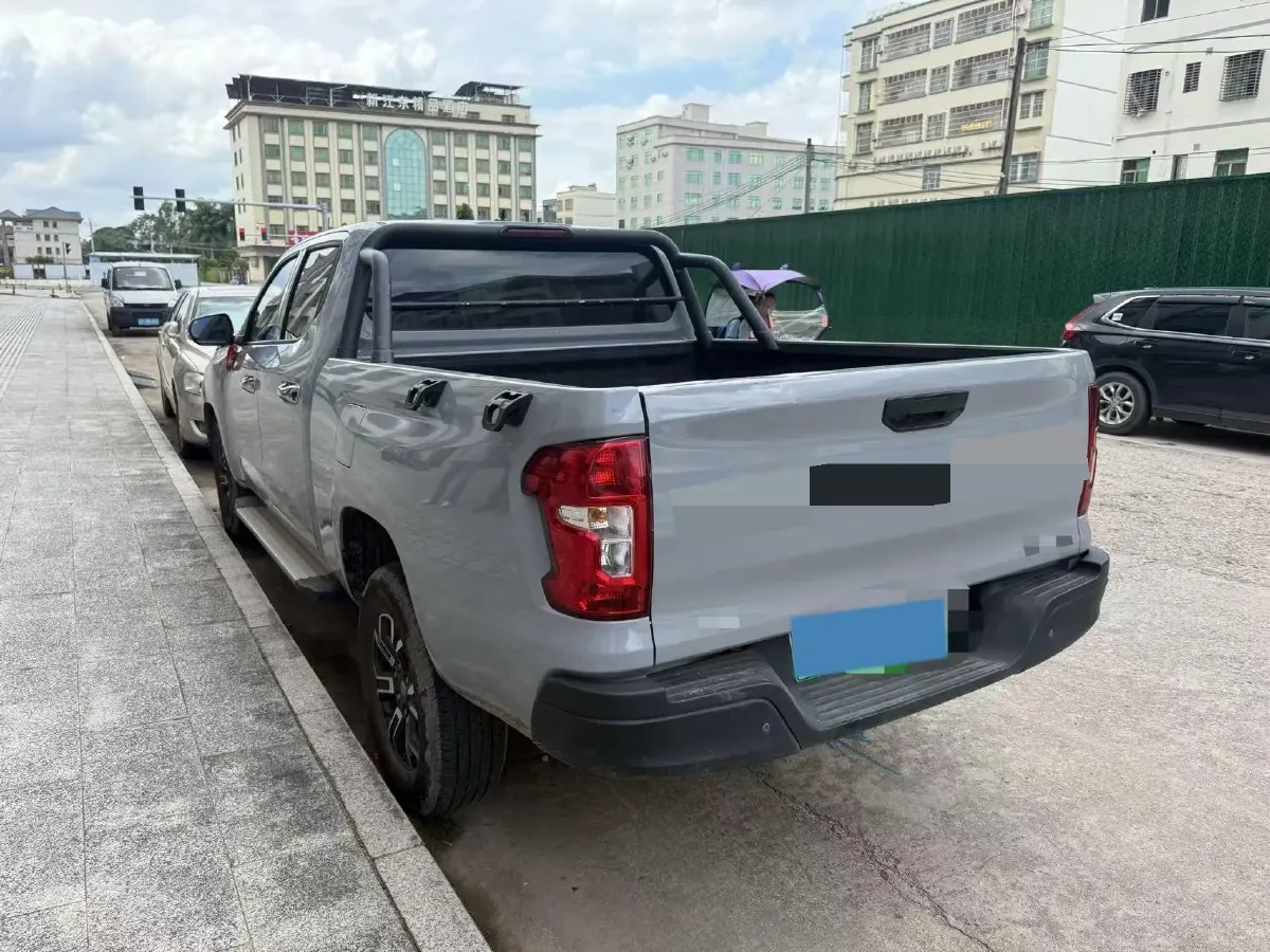 2024 ChangAn Hunter 2.0T 190HP L4 REEV 31.18KWH,autocango,china used car exporter,china ev exporter,chinese used car exporter,chinese used ev exporter