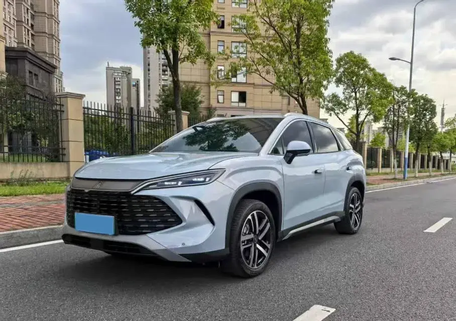 2024 BYD SongL DM-i 1.5L 101HP L4 E-CVT PHEV 18.3KWH