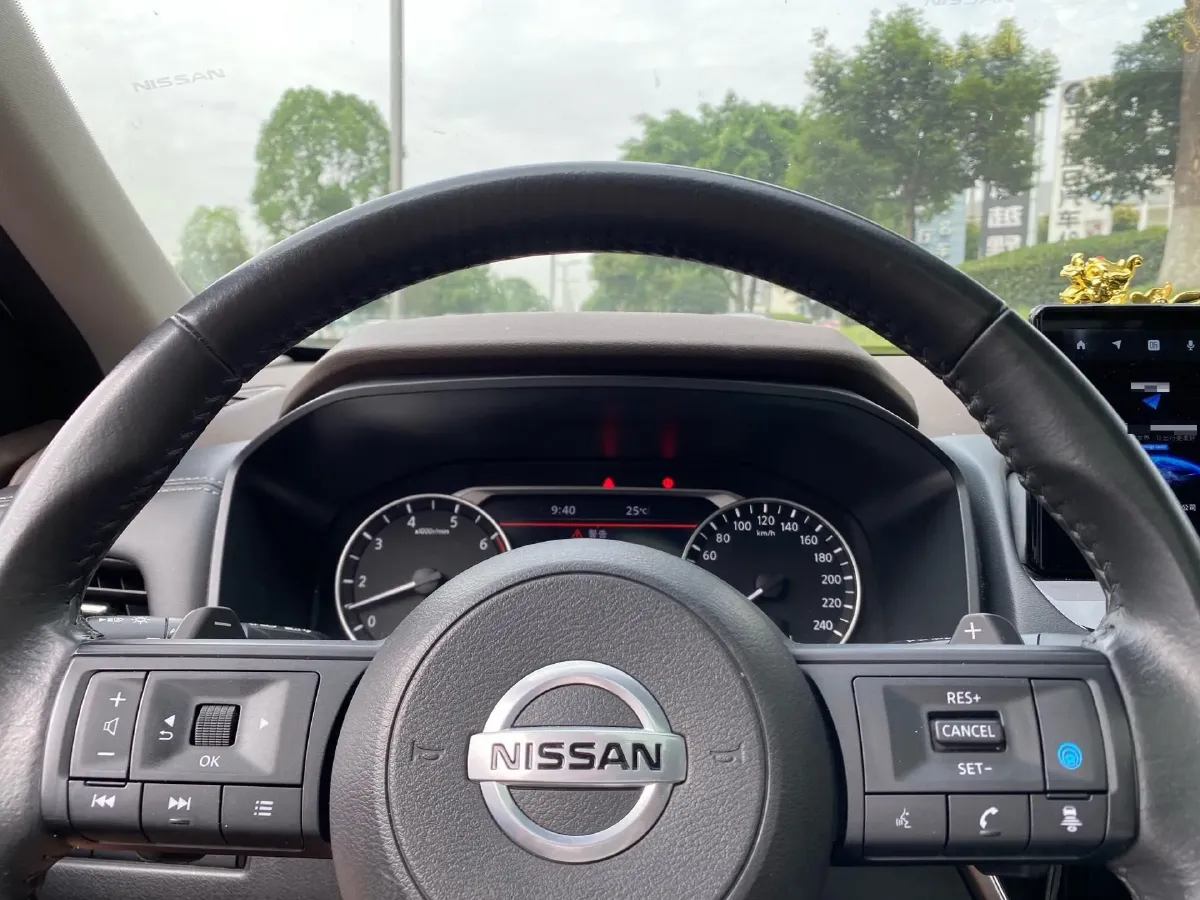 2021 Nissan X-Trail 2.0L 151HP L4 CVT,autocango,china used car exporter,china ev exporter,chinese used car exporter,chinese used ev exporter