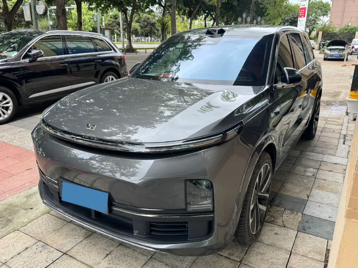 2022 Li L9 Range Extended 154HP REEV 42.6KWH