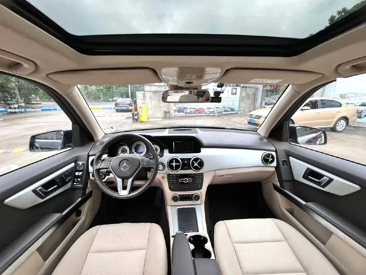2014 Mercedes-Benz GLK Class 2.0T 211HP L4 7AT,autocango,china used car exporter,china ev exporter,chinese used car exporter,chinese used ev exporter