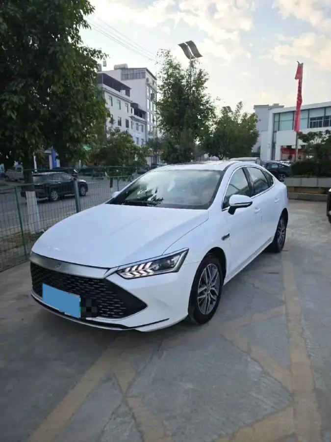 2024 BYD Qin Plus 1.5L 110HP L4 E-CVT PHEV 8.32KWH