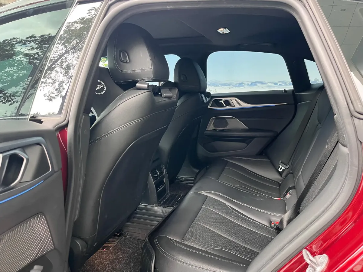 2022 BMW i4 BEV 83.9KWH,autocango,china used car exporter,china ev exporter,chinese used car exporter,chinese used ev exporter