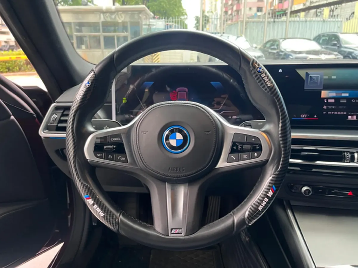 2022 BMW i4 BEV 83.9KWH,autocango,china used car exporter,china ev exporter,chinese used car exporter,chinese used ev exporter