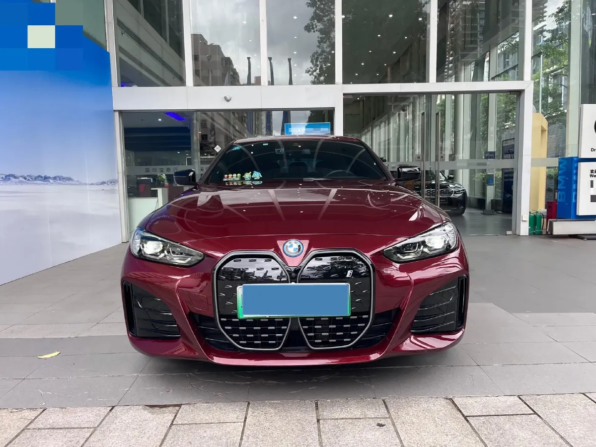 2022 BMW i4 BEV 83.9KWH,autocango,china used car exporter,china ev exporter,chinese used car exporter,chinese used ev exporter