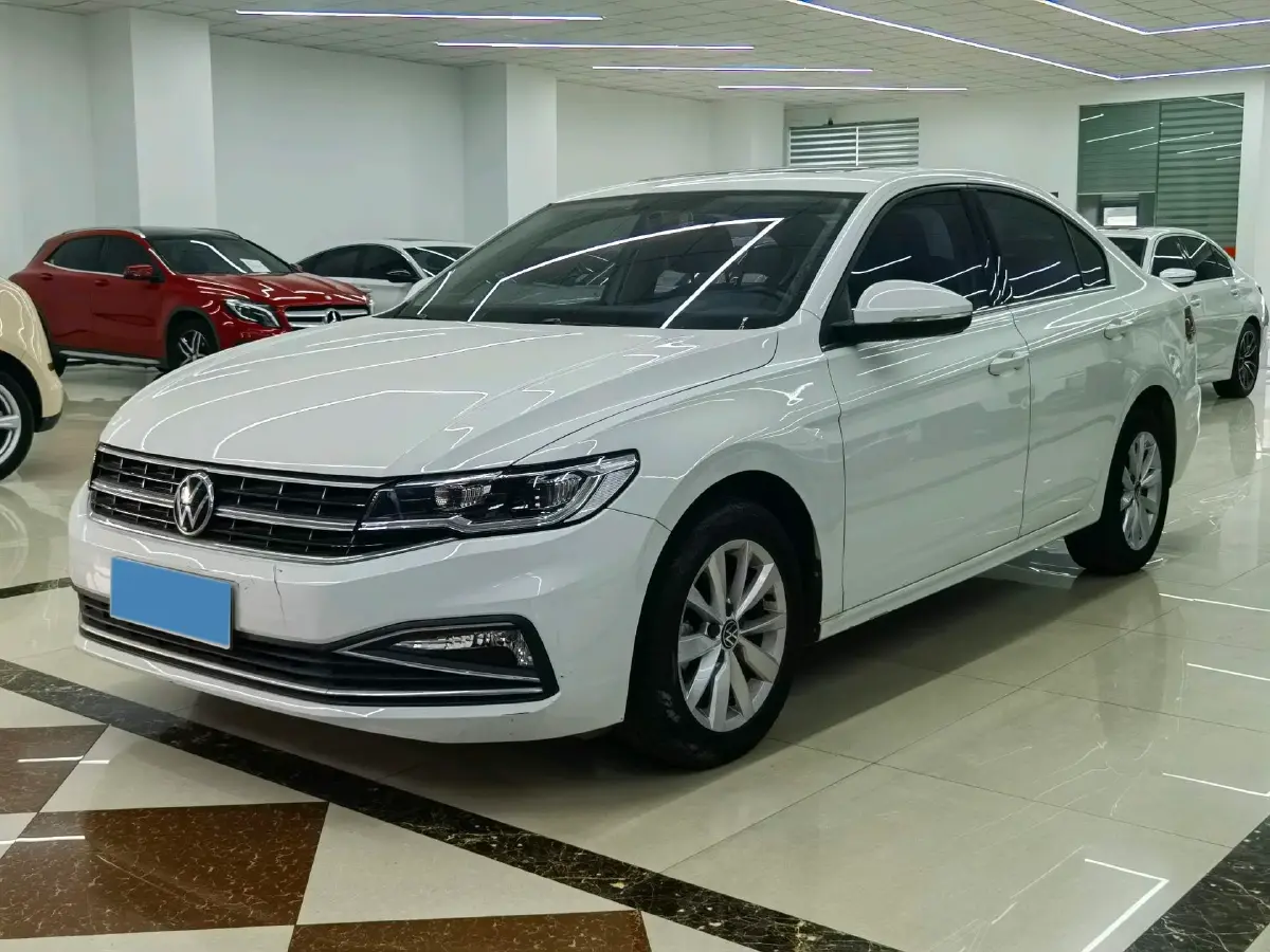 2021 Volkswagen Bora 1.5L 113HP L4 6AT