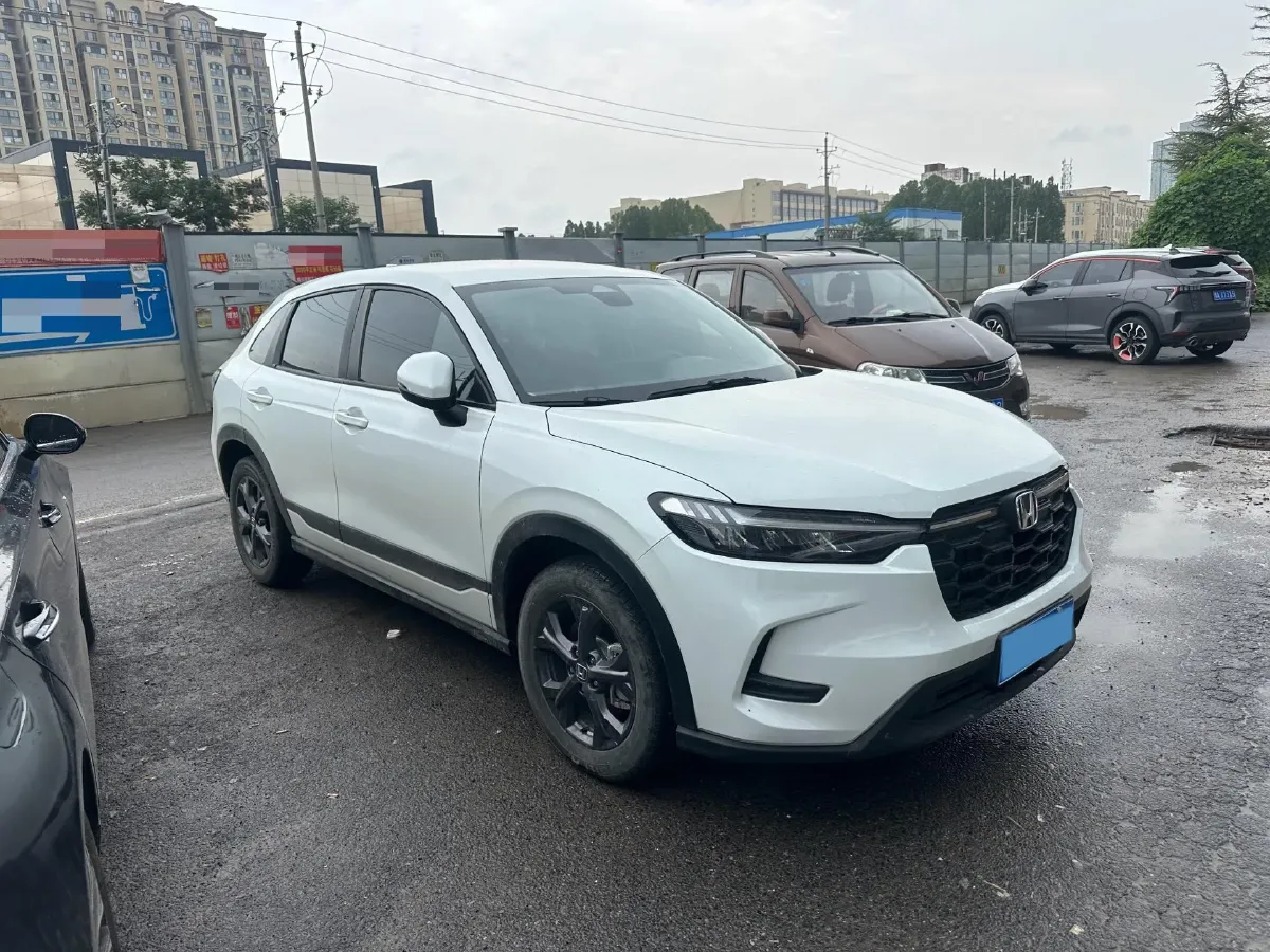 2023 Honda HR-V 1.5T 182HP L4 CVT,autocango,china used car exporter,china ev exporter,chinese used car exporter,chinese used ev exporter