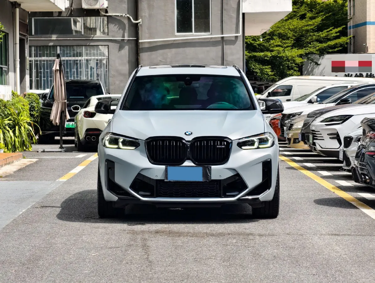 2022 BMW X3 M 3.0T 510HP L6 8AT,autocango,china used car exporter,china ev exporter,chinese used car exporter,chinese used ev exporter