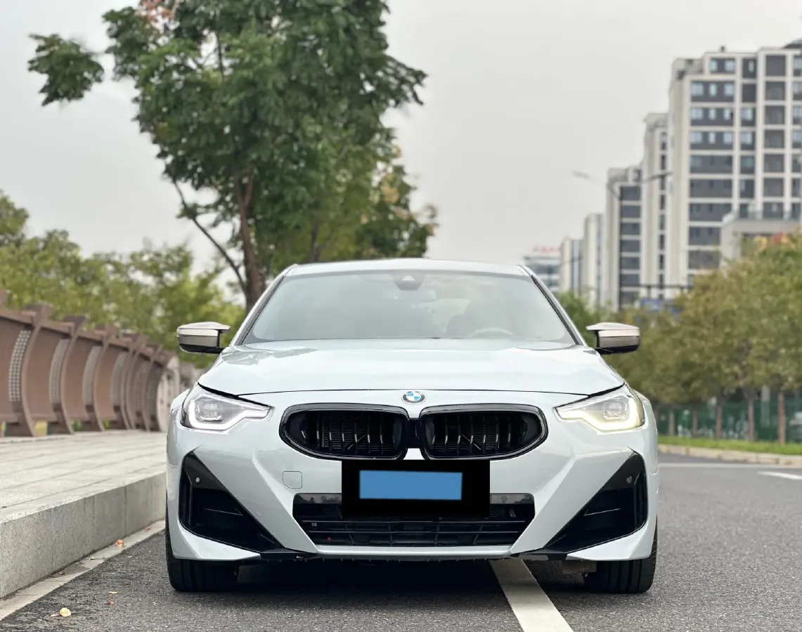 2024 BMW 3.0T 333HP L6 8AT,autocango,china used car exporter,china ev exporter,chinese used car exporter,chinese used ev exporter
