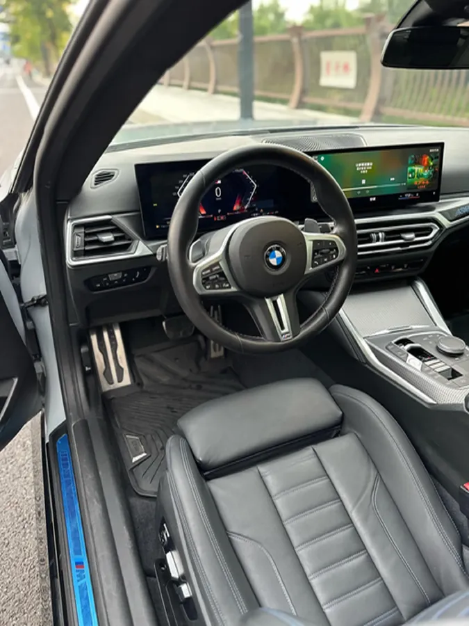 2024 BMW 3.0T 333HP L6 8AT,autocango,china used car exporter,china ev exporter,chinese used car exporter,chinese used ev exporter