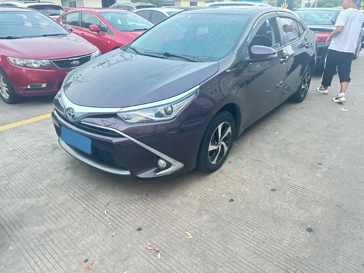 2017 Toyota Levin 1.8L 99HP L4 E-CVT Hybrid