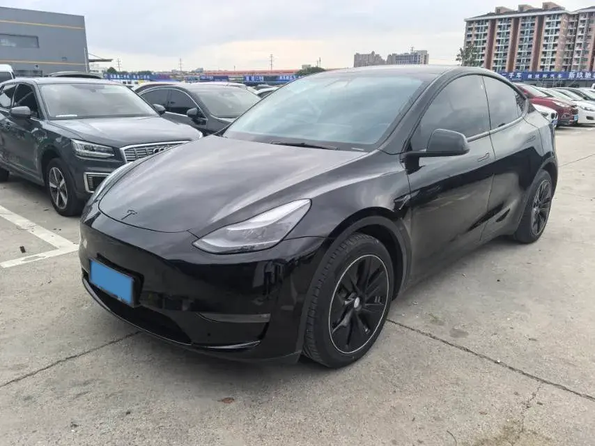 2021 Tesla Model Y BEV 60KWH