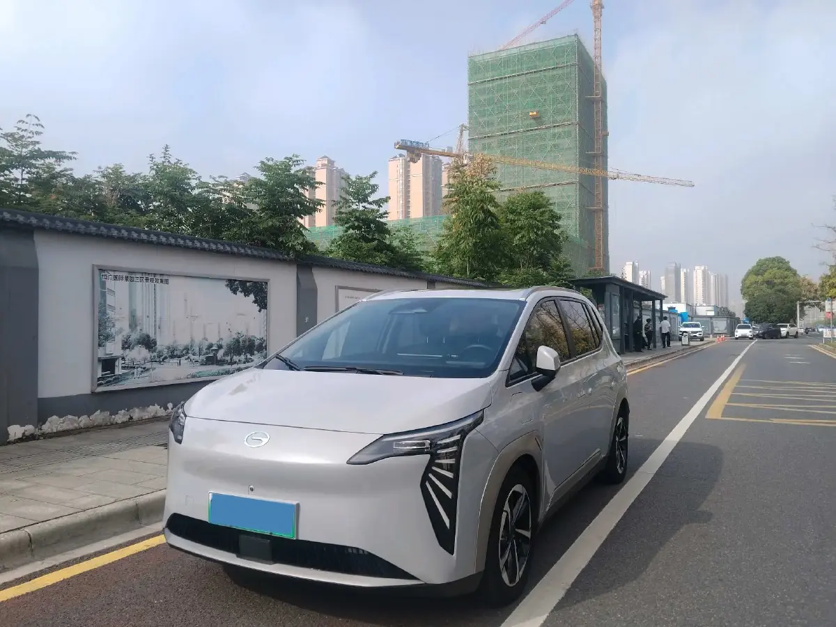 2024 Aion Y BEV 69.98KWH