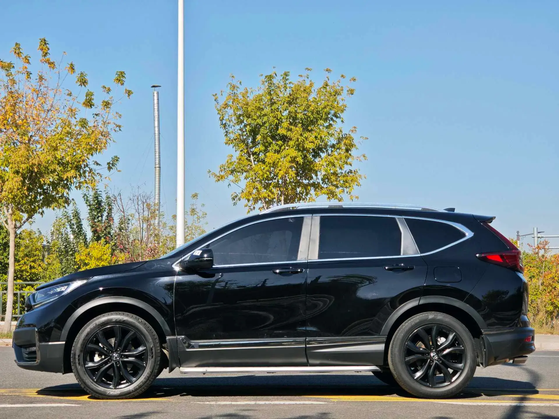 2021 HONDA CR-V thumbnail 4