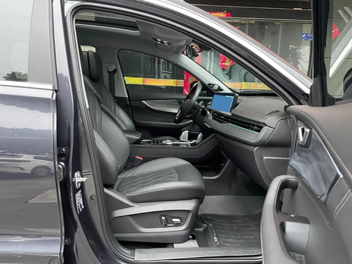 2022 Chery Tiggo 8 Plus e+ 1.5T 156HP L4 3DHT PHEV 19.27KWH,autocango,china used car exporter,china ev exporter,chinese used car exporter,chinese used ev exporter